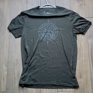 Tentree "Support your Local Forest" T Shirt in Men's Medium Army Green